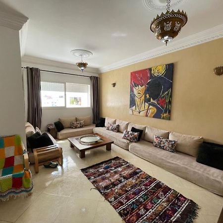 Moderne Appartement ลารัช ภายนอก รูปภาพ