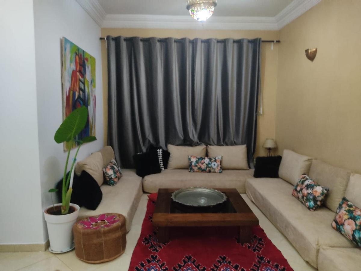 Moderne Appartement ลารัช ภายนอก รูปภาพ